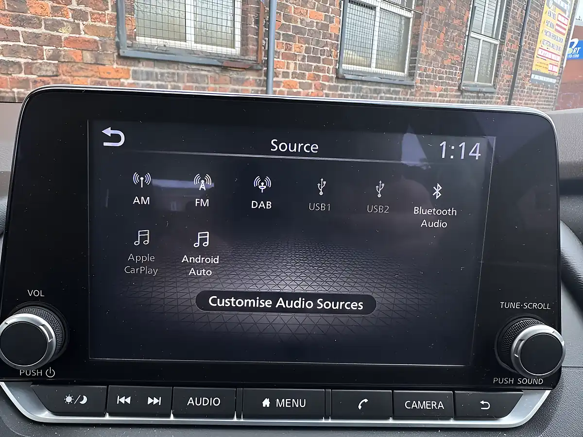 Used 2023 Nissan X-Trail Acenta Premium White - Interior and Exterior details 18