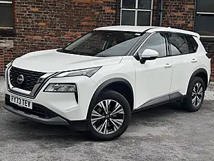 Used 2023 Nissan X-Trail Acenta Premium White - Interior and Exterior details 3