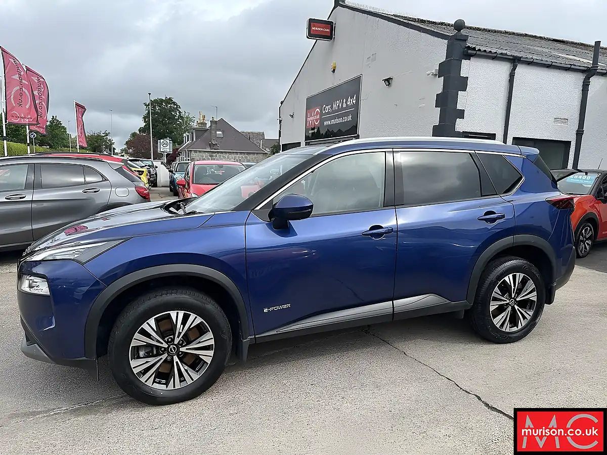 Used 2023 Nissan X-Trail N-Connecta Blue - Interior and Exterior details 6
