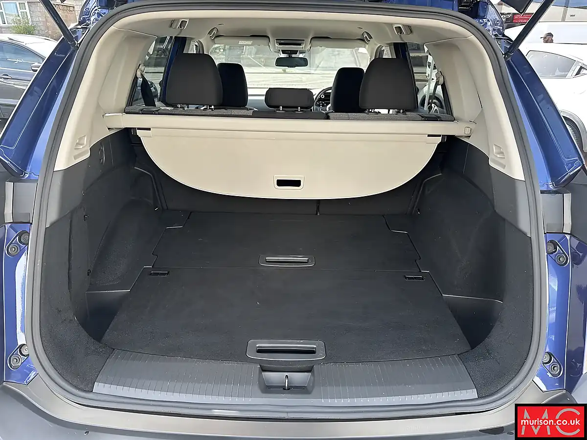 Used 2023 Nissan X-Trail N-Connecta Blue - Interior and Exterior details 11