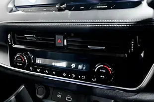 Used 2023 Nissan X-Trail N-Connecta Blue - Interior and Exterior details 18