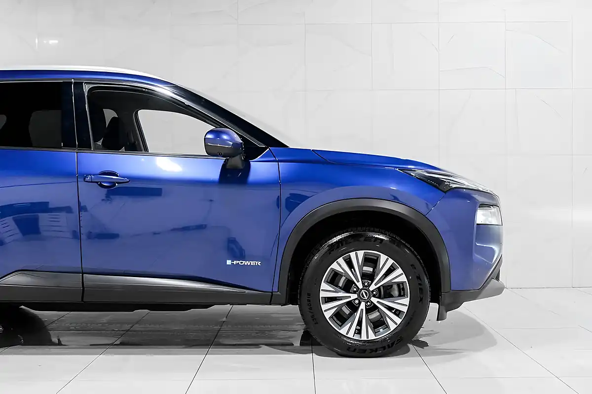 Used 2023 Nissan X-Trail N-Connecta Blue - Interior and Exterior details 3