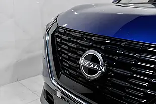 Used 2023 Nissan X-Trail N-Connecta Blue - Interior and Exterior details 9