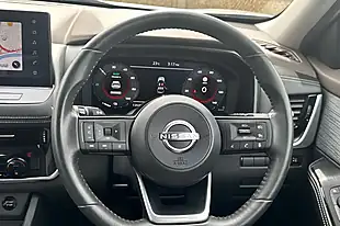 Used 2023 Nissan X-Trail N-Connecta Silver - Interior and Exterior details 10