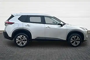 Used 2023 Nissan X-Trail N-Connecta Silver - Interior and Exterior details 2