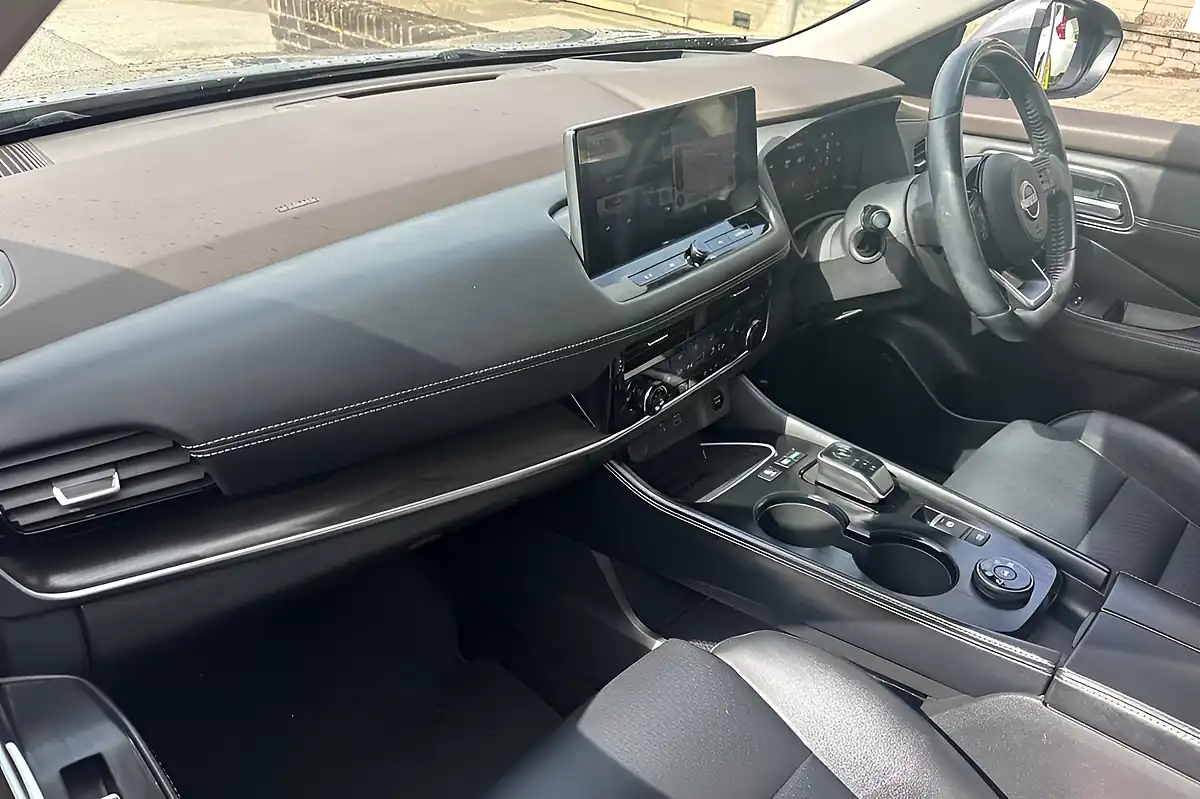 Used 2023 Nissan X-Trail Tekna Gun Metal - Interior and Exterior details 15