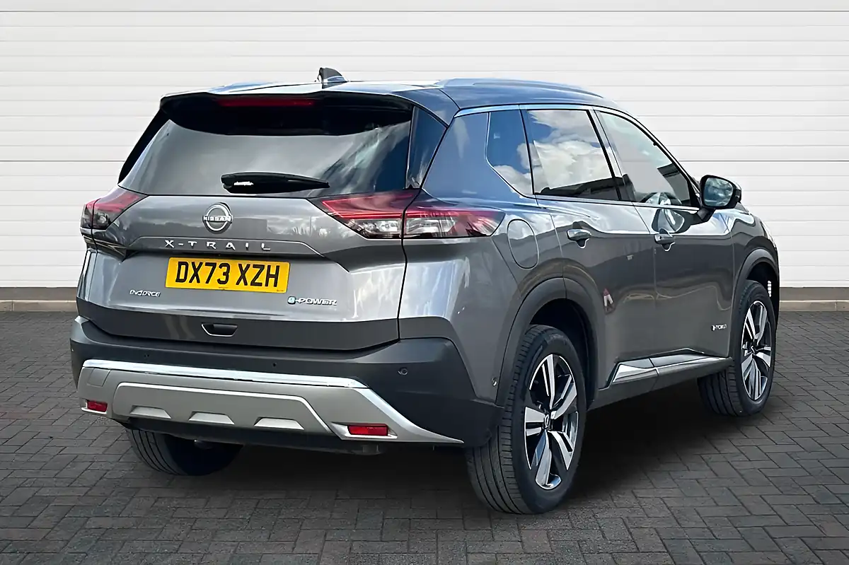 Used 2023 Nissan X-Trail Tekna Gun Metal - Interior and Exterior details 3