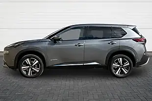 Used 2023 Nissan X-Trail Tekna Gun Metal - Interior and Exterior details 6