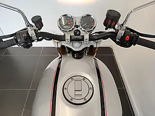 Used 2023 Norton Commando 961 Sp Silver - Interior and Exterior details 12