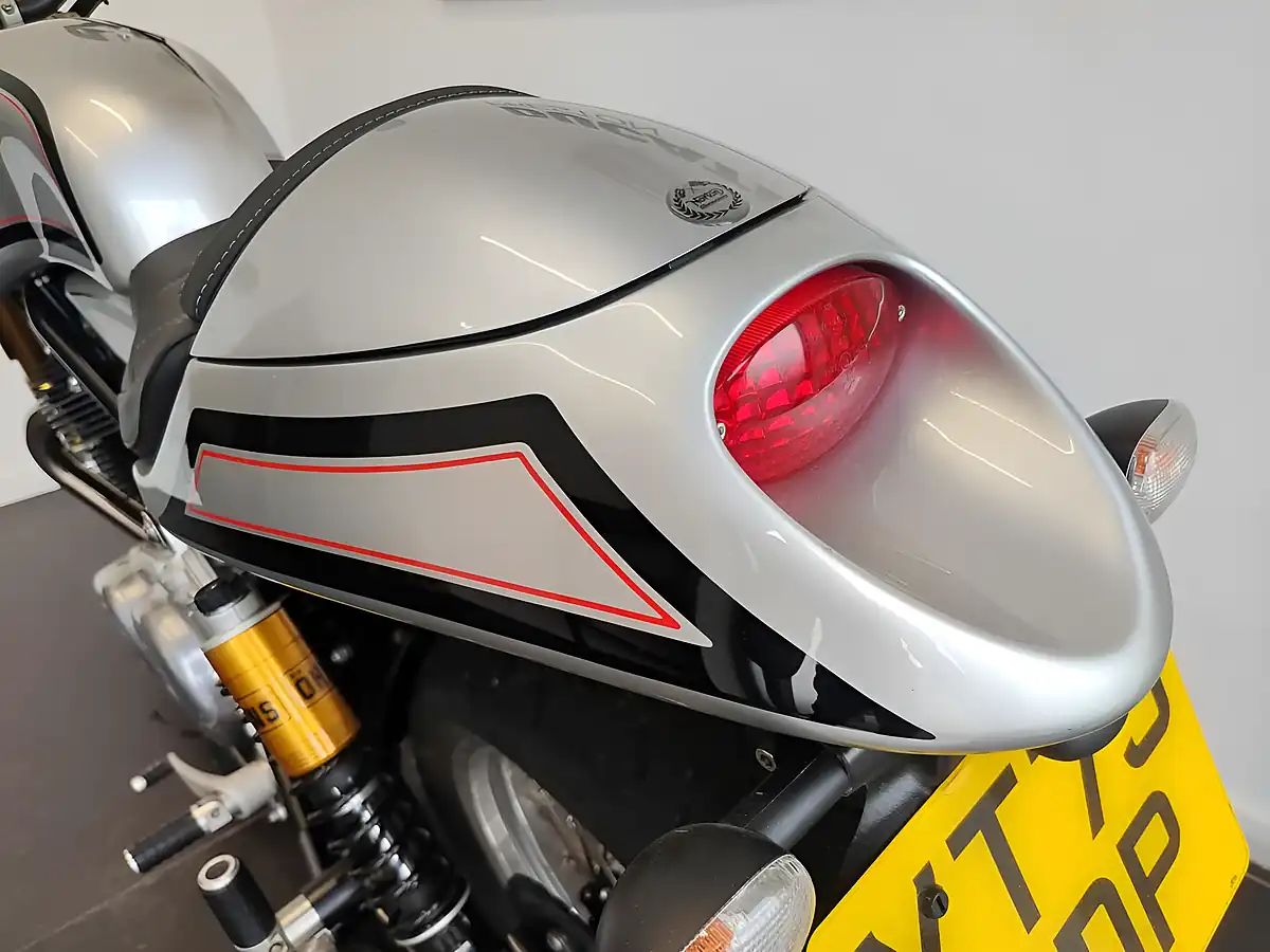 Used 2023 Norton Commando 961 Sp Silver - Interior and Exterior details 16