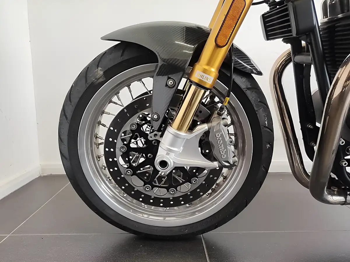 Used 2023 Norton Commando 961 Sp Silver - Interior and Exterior details 8