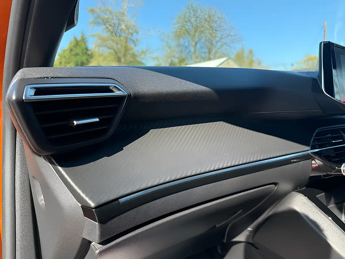 Used 2023 Peugeot 2008 Active Premium+ Orange Fusion - Interior and Exterior details 15