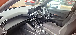 Used 2023 Peugeot 2008 Active Premium Orange - Interior and Exterior details 15