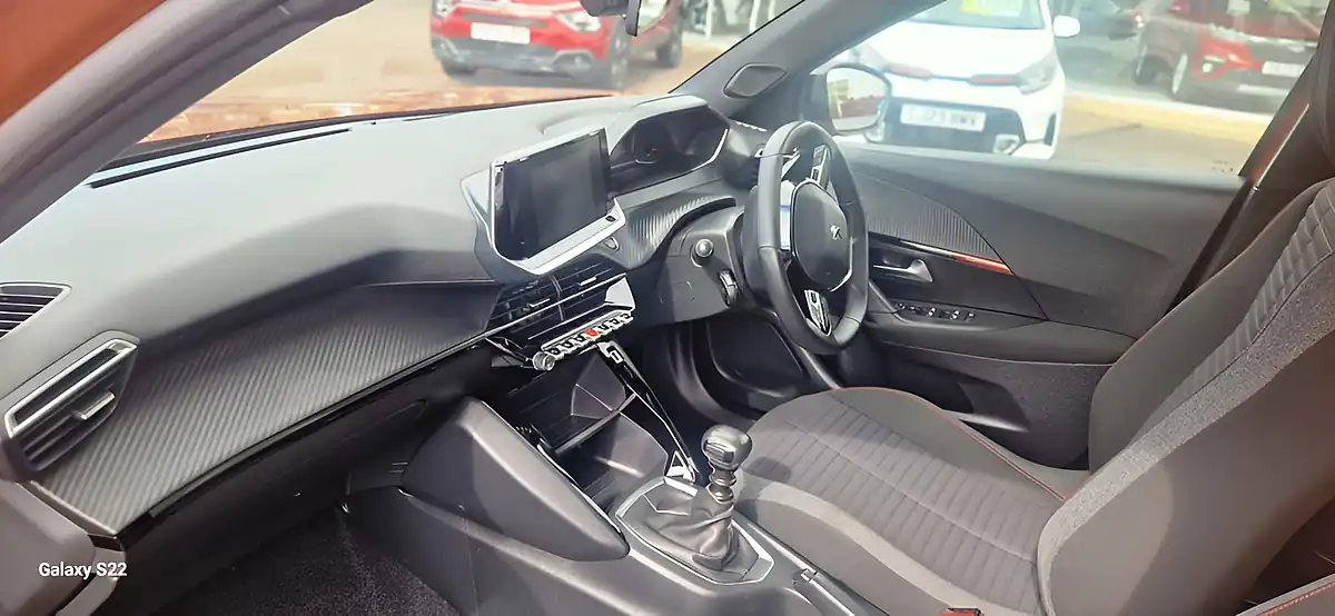 Used 2023 Peugeot 2008 Active Premium Orange - Interior and Exterior details 15