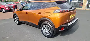 Used 2023 Peugeot 2008 Active Premium Orange - Interior and Exterior details 5