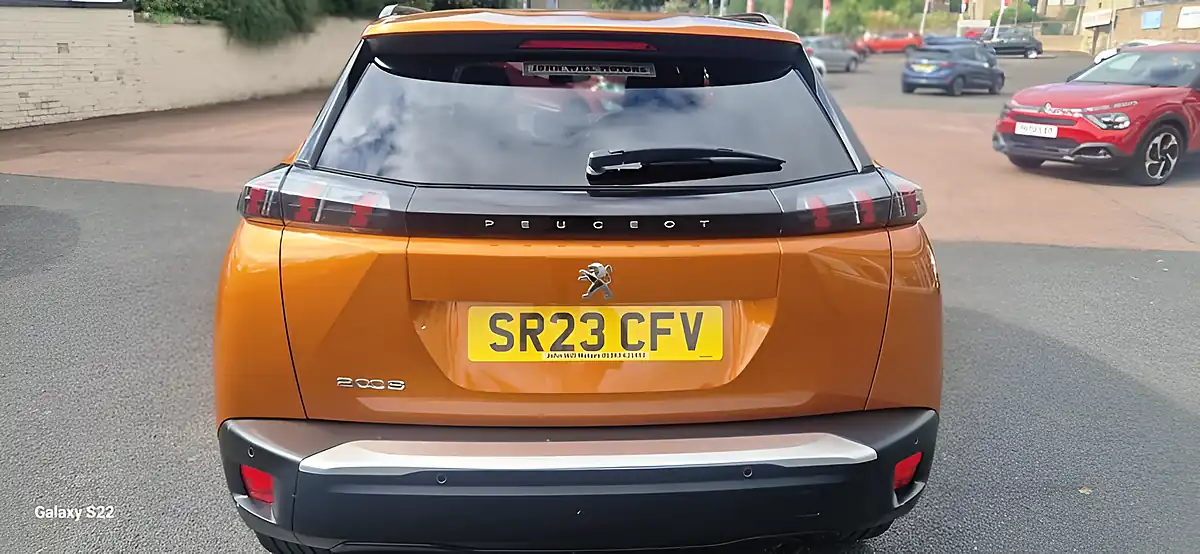Used 2023 Peugeot 2008 Active Premium Orange - Interior and Exterior details 8