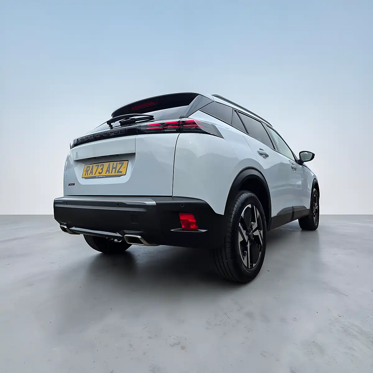 Used 2023 Peugeot 2008 Allure Edition Alpine White - Interior and Exterior details 11