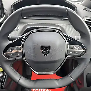 Used 2023 Peugeot 2008 Allure Edition Alpine White - Interior and Exterior details 19