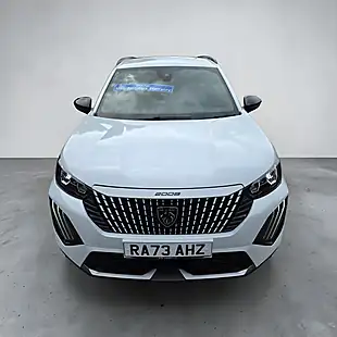 Used 2023 Peugeot 2008 Allure Edition Alpine White - Interior and Exterior details 8