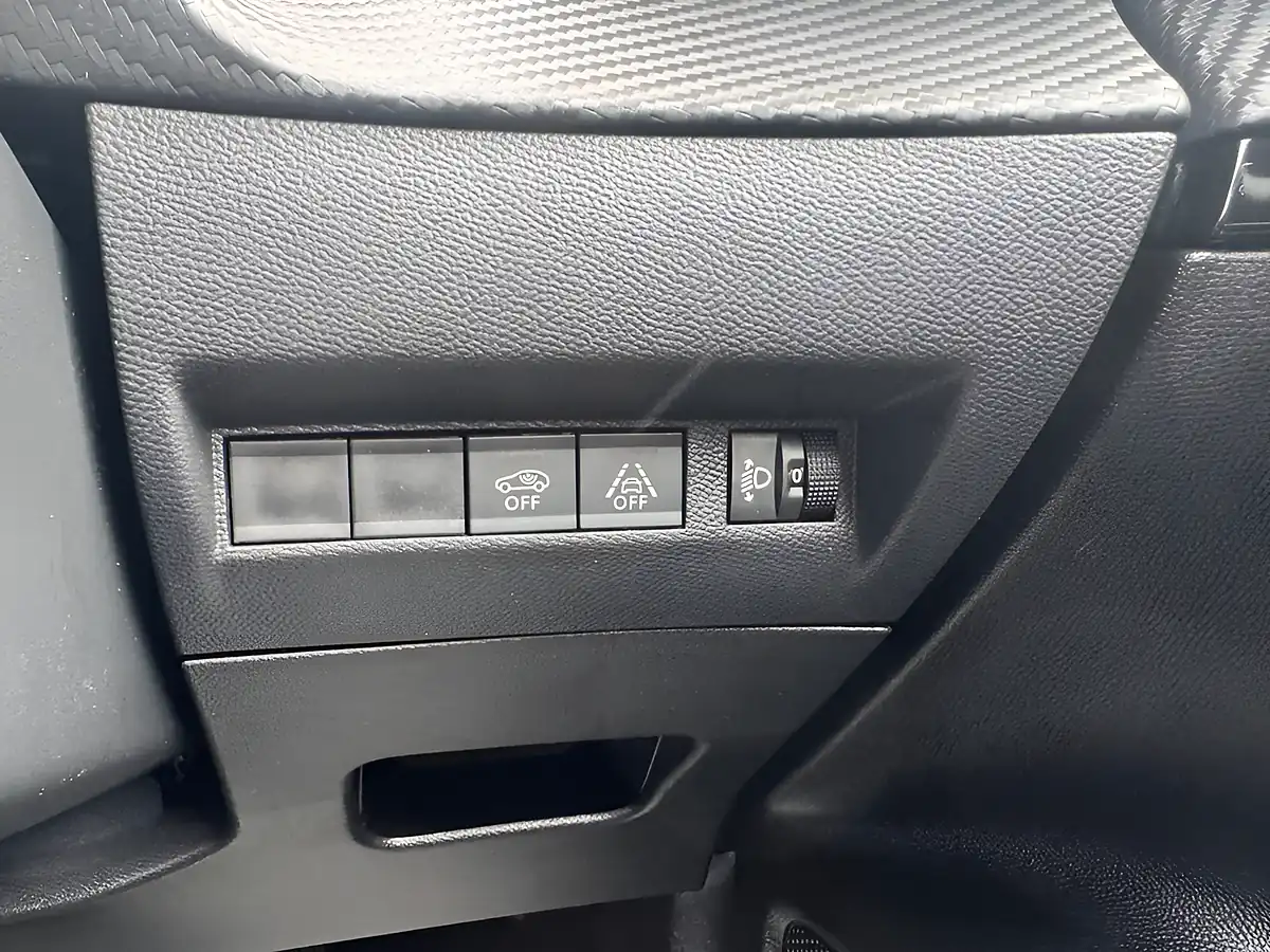 Used 2023 Peugeot 2008 Allure Premium Grey - Interior and Exterior details 17