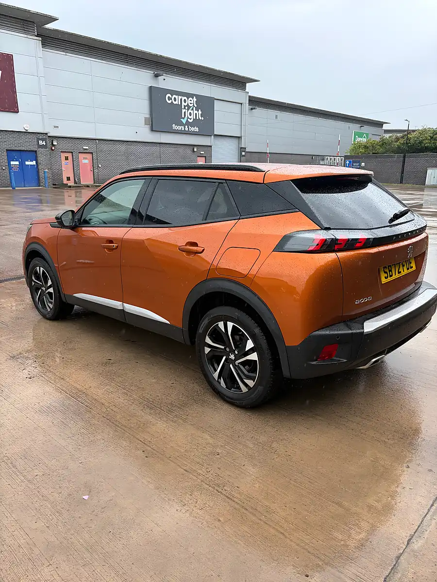 Used 2023 Peugeot 2008 Allure Premium Orange - Interior and Exterior details 3