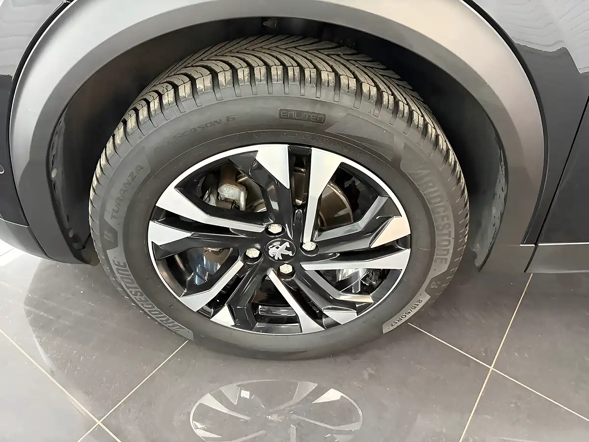 Used 2023 Peugeot 2008 GT Black - Interior and Exterior details 13