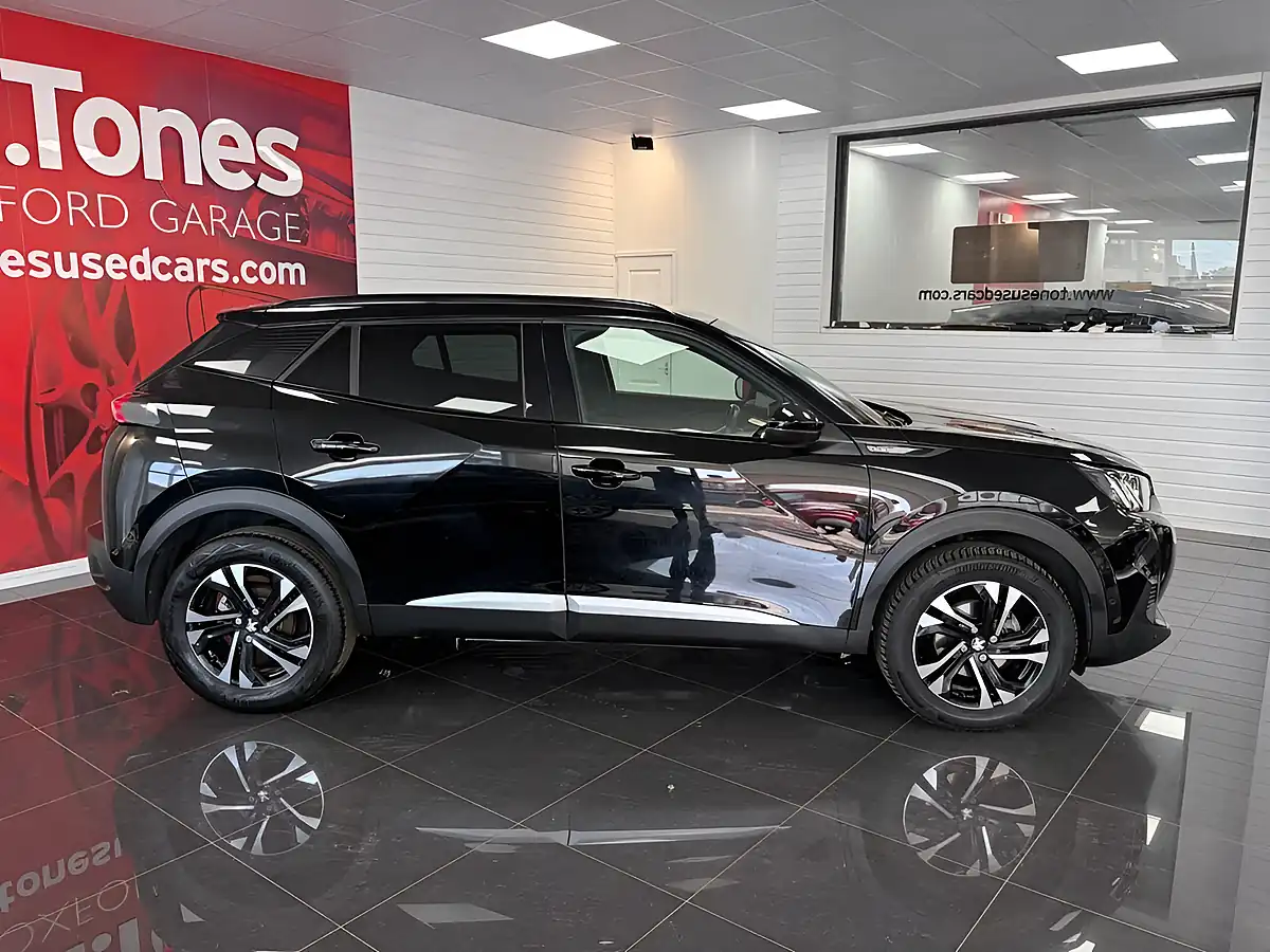 Used 2023 Peugeot 2008 GT Black - Interior and Exterior details 3