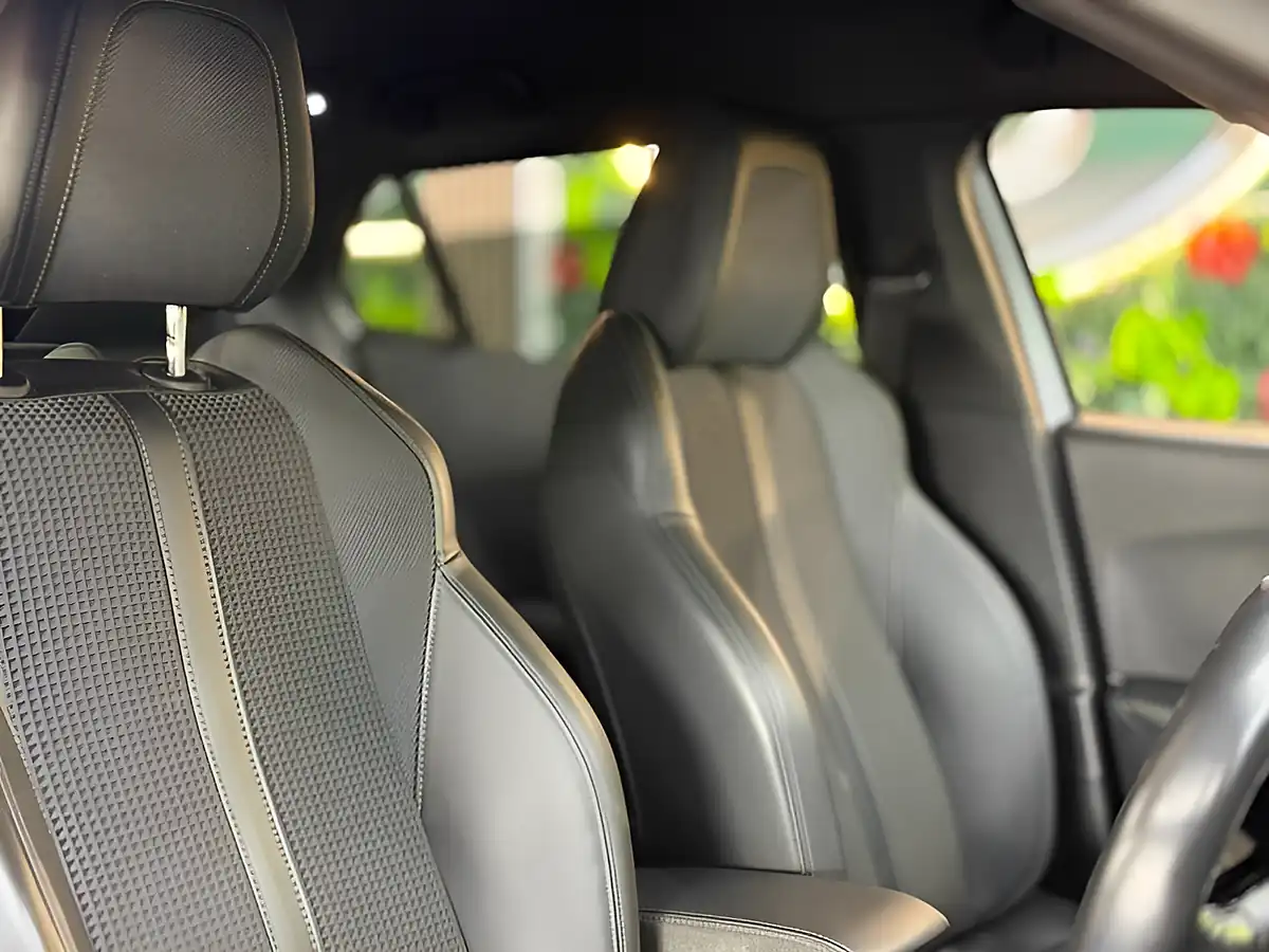Used 2023 Peugeot 2008 GT Grey - Interior and Exterior details 13