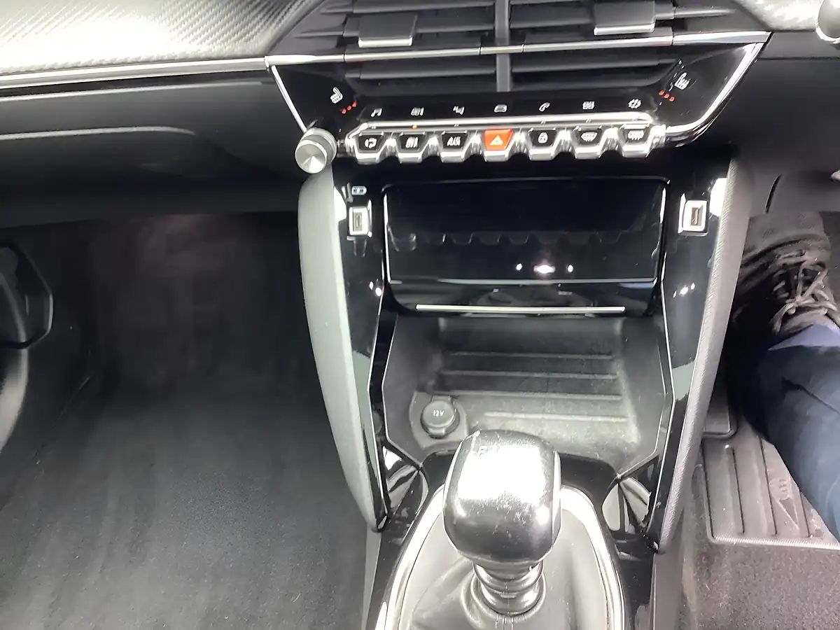 Used 2023 Peugeot 2008 GT Orange Fusion - Interior and Exterior details 11