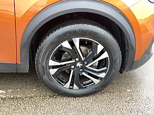 Used 2023 Peugeot 2008 GT Orange Fusion - Interior and Exterior details 15