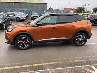 Used 2023 Peugeot 2008 GT Orange Fusion - Interior and Exterior details 9