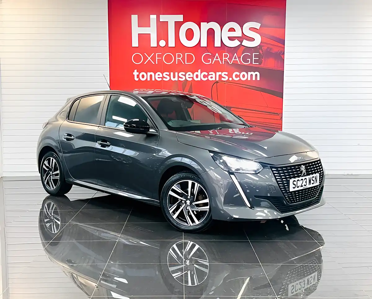 Used 2023 Peugeot 208 Active Premium + Grey - Front View