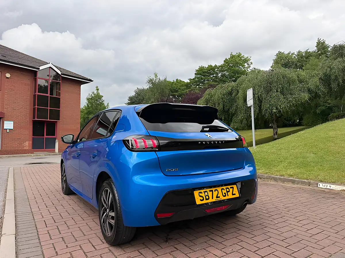 Used 2023 Peugeot 208 Allure Premium Blue - Interior and Exterior details 6