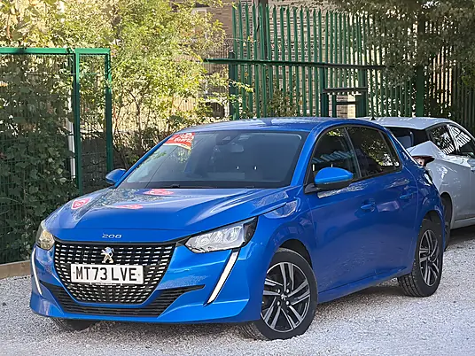 2023 Peugeot 208 Allure Premium 1.2 PureTech