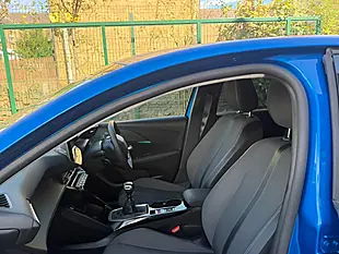 Used 2023 Peugeot 208 Allure Premium + Blue - Interior and Exterior details 11