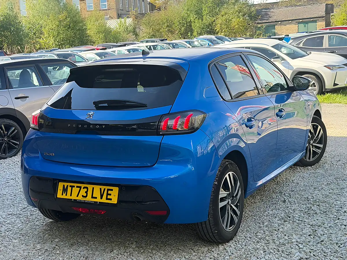 Used 2023 Peugeot 208 Allure Premium + Blue - Interior and Exterior details 20