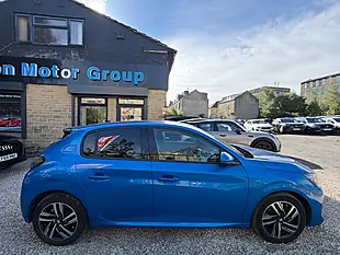 Used 2023 Peugeot 208 Allure Premium + Blue - Interior and Exterior details 4