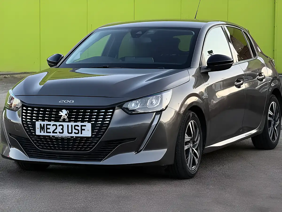 Used 2023 Peugeot 208 Allure Premium Cumulus Grey - Interior and Exterior details 2