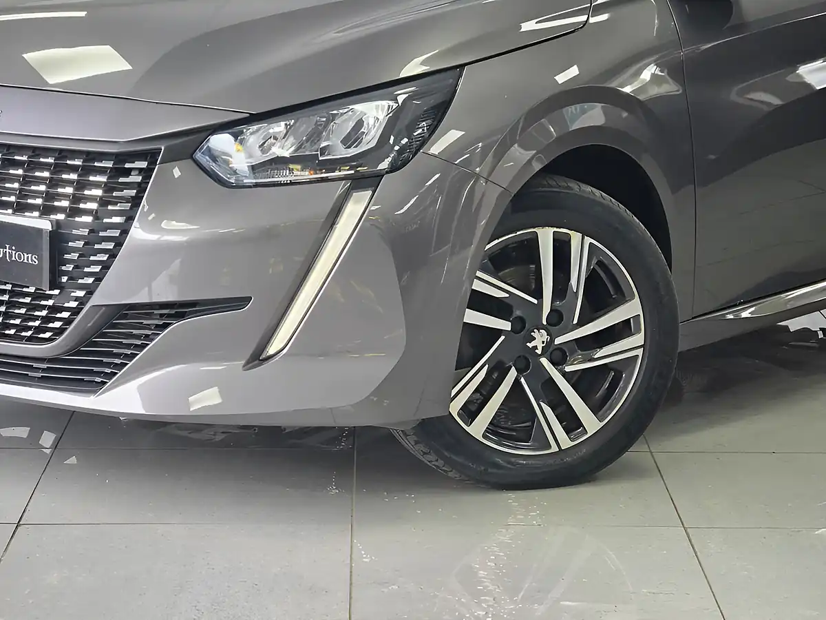 Used 2023 Peugeot 208 Allure Premium + Grey - Interior and Exterior details 16
