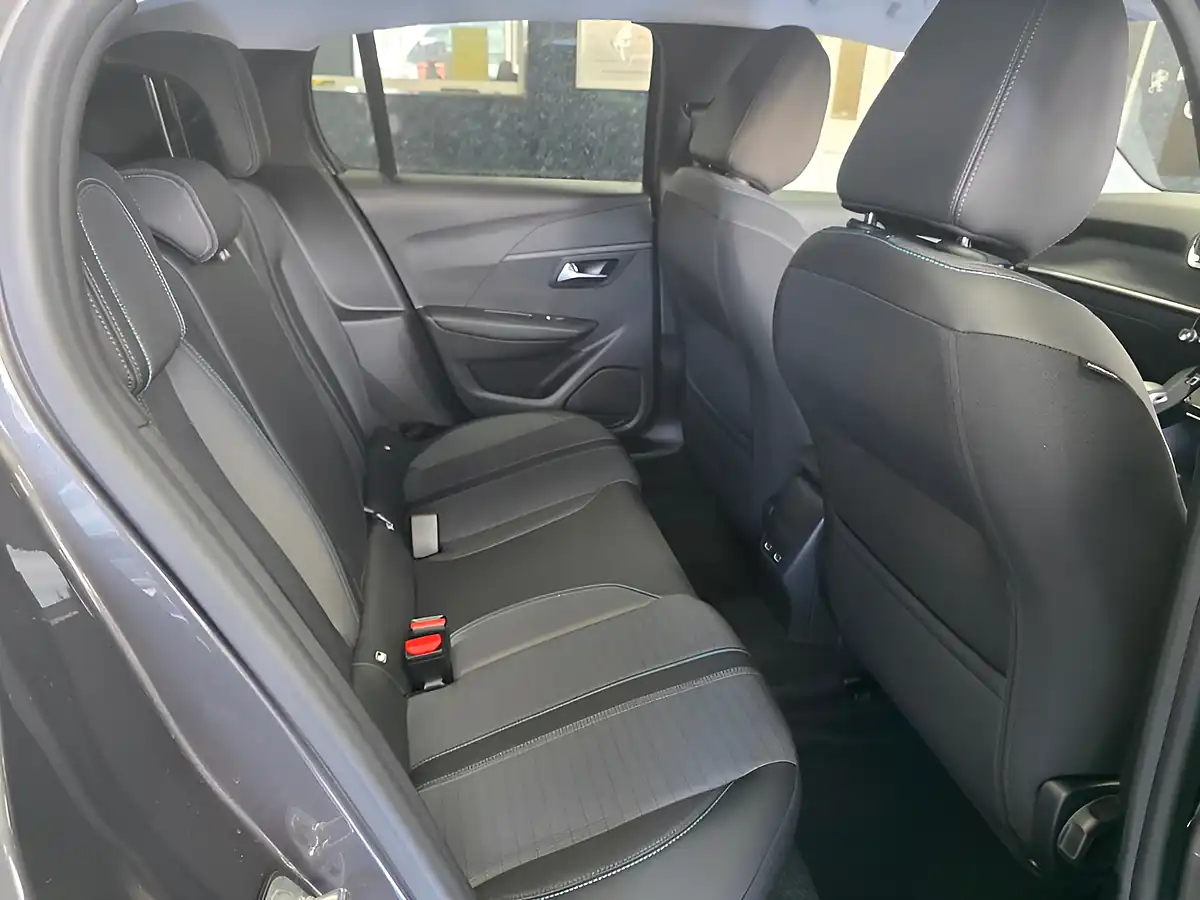 Used 2023 Peugeot 208 Allure Premium + Grey - Interior and Exterior details 9