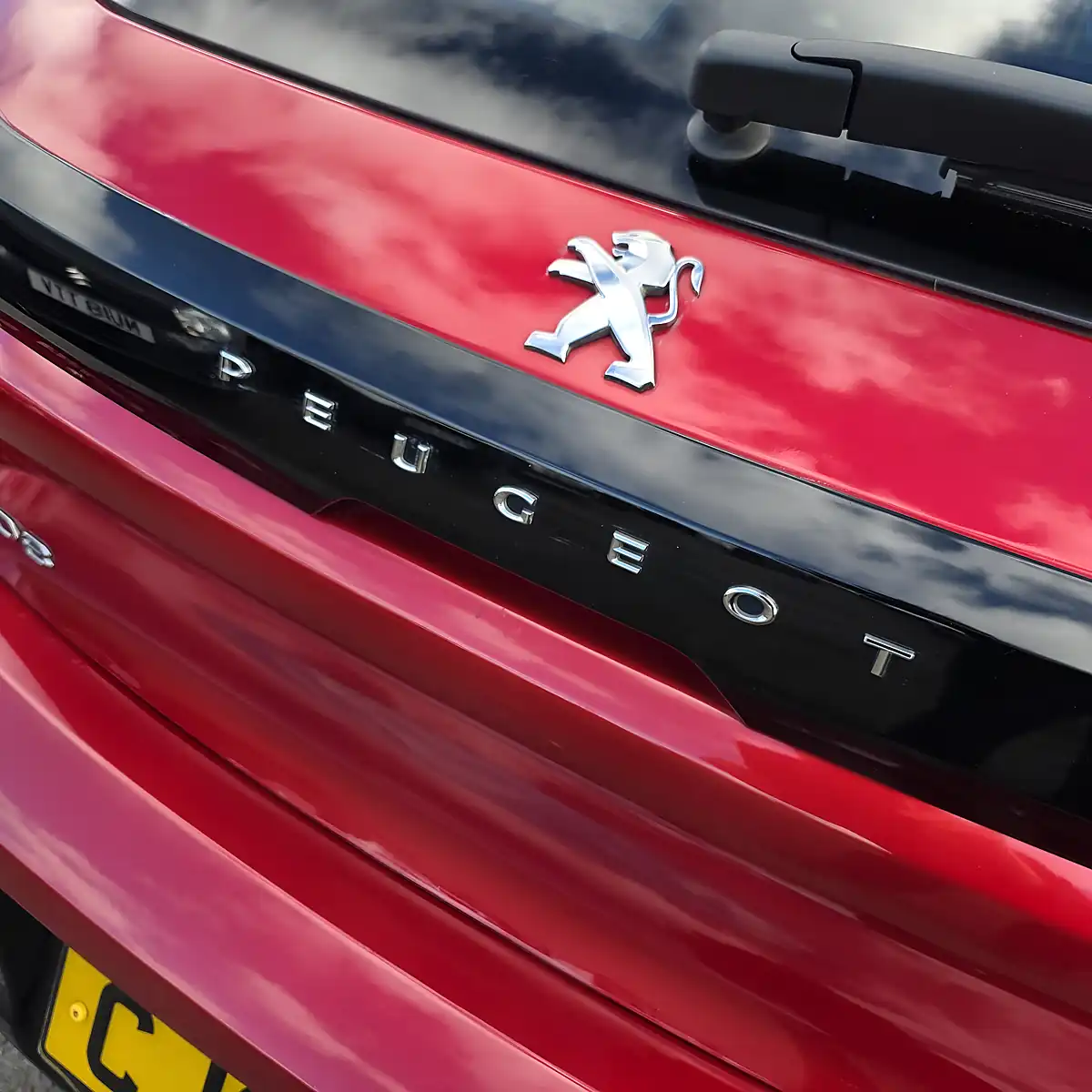 Used 2023 Peugeot 208 Allure Premium Plus Blazing Red Metallic - Interior and Exterior details 11