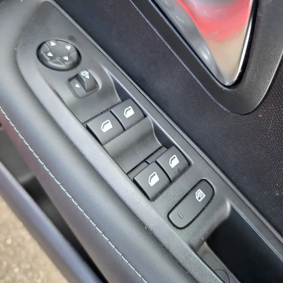 Used 2023 Peugeot 208 Allure Premium Plus Blazing Red Metallic - Interior and Exterior details 15