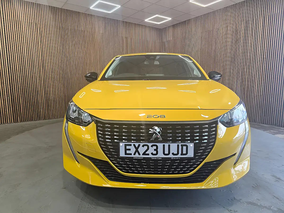 Used 2023 Peugeot 208 Allure Premium + Yellow - Interior and Exterior details 3