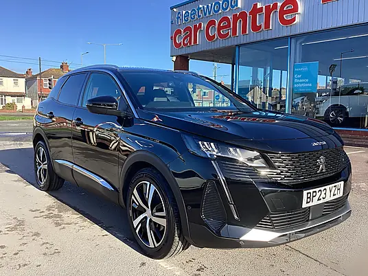 2023 Peugeot 3008 BlueHDi Allure Premium +