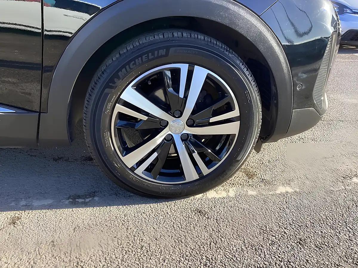 Used 2023 Peugeot 3008 Allure Premium + Nera Black - Interior and Exterior details 15