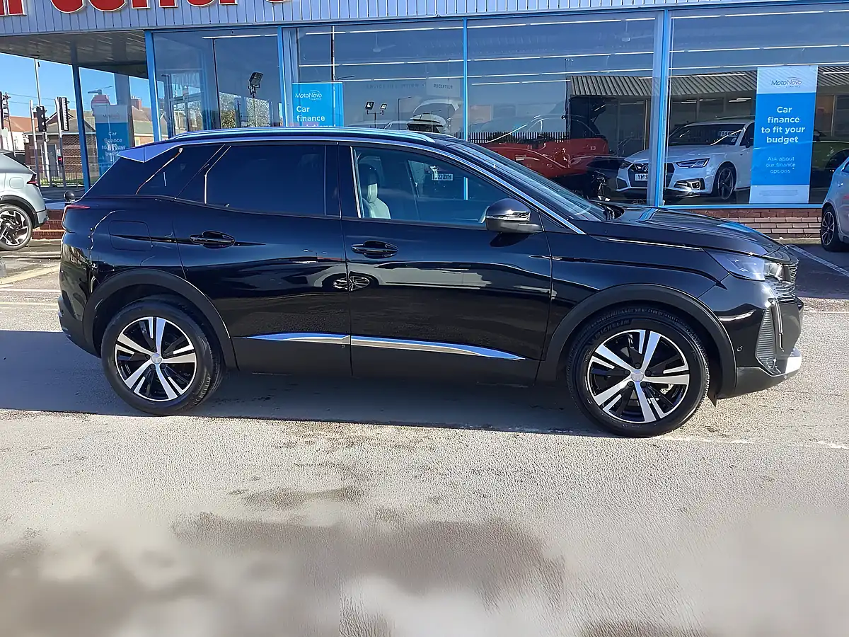 Used 2023 Peugeot 3008 Allure Premium + Nera Black - Interior and Exterior details 8