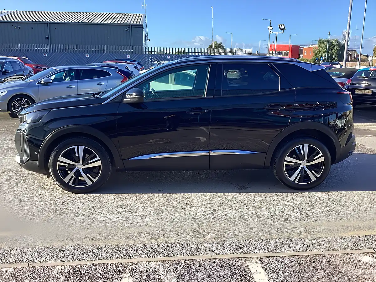Used 2023 Peugeot 3008 Allure Premium + Nera Black - Interior and Exterior details 9