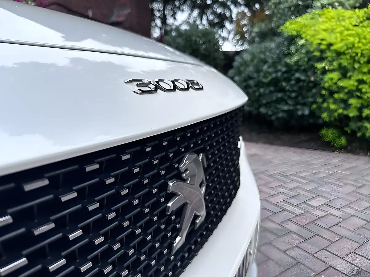 Used 2023 Peugeot 3008 GT Pearlescent White - Interior and Exterior details 19