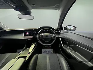 Used 2023 Peugeot 308 Allure Black - Interior and Exterior details 12