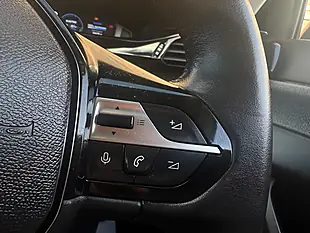 Used 2023 Peugeot 308 Sw Allure Blue - Interior and Exterior details 14